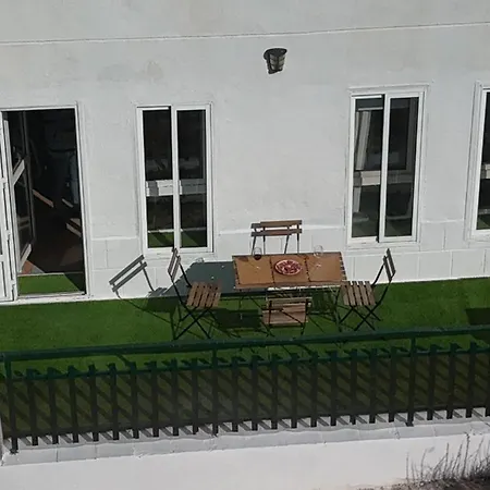 The Snow Con Parking, Wifi Y Terraza Apartment *
